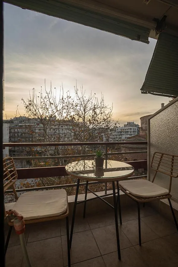 Houseloft Rotunda Getaway Apartment Thessaloniki