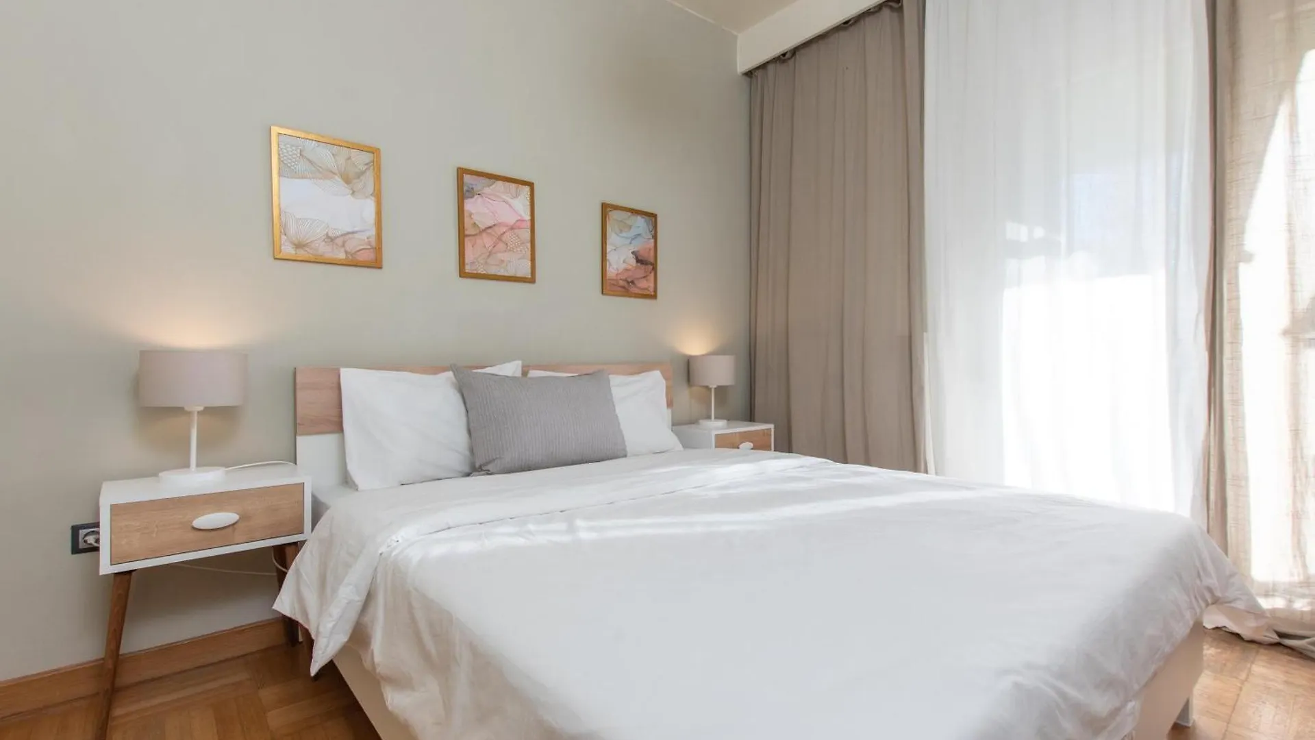 Houseloft Rotunda Getaway Apartment Thessaloniki