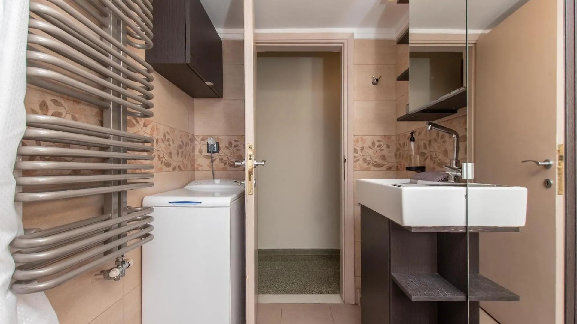 Houseloft Rotunda Getaway Apartment Thessaloniki