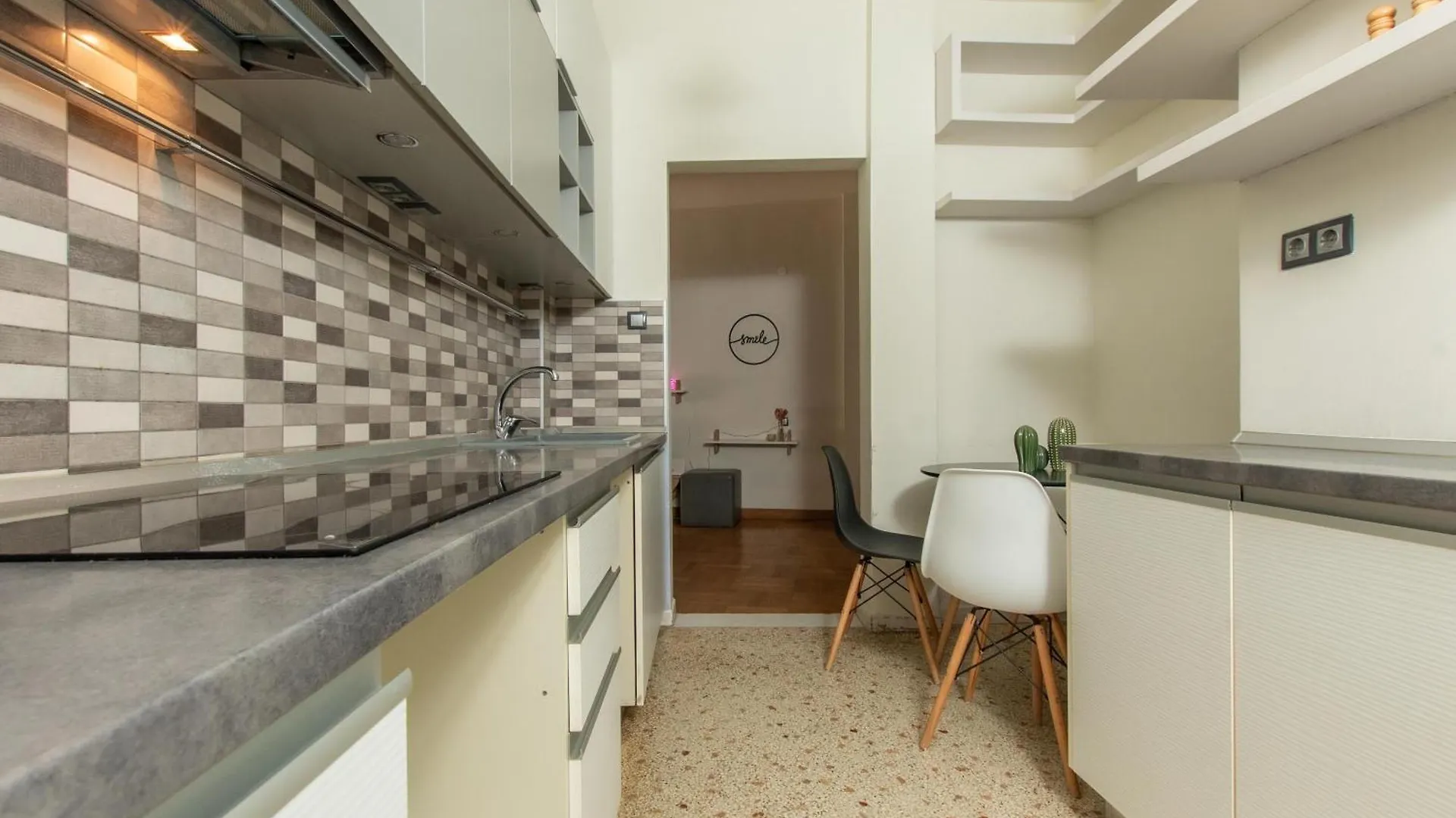 Houseloft Rotunda Getaway Apartment Thessaloniki